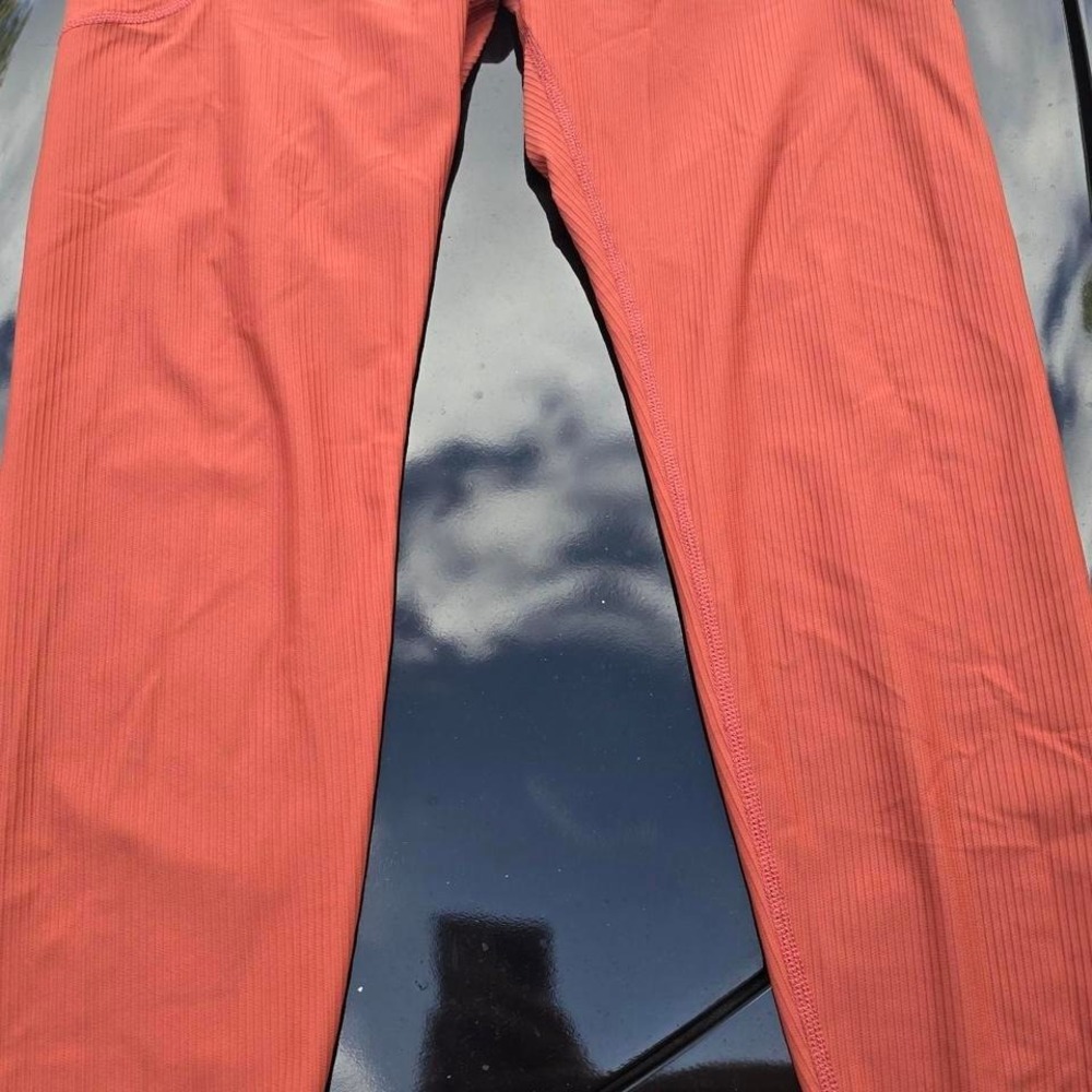 Old navy high waist go dry leggings